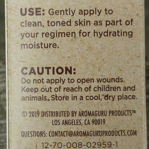 Beauty Guru 100% Natural Facial Serum Moisturizer With Sandalwood Oil - Picture 7 of 8